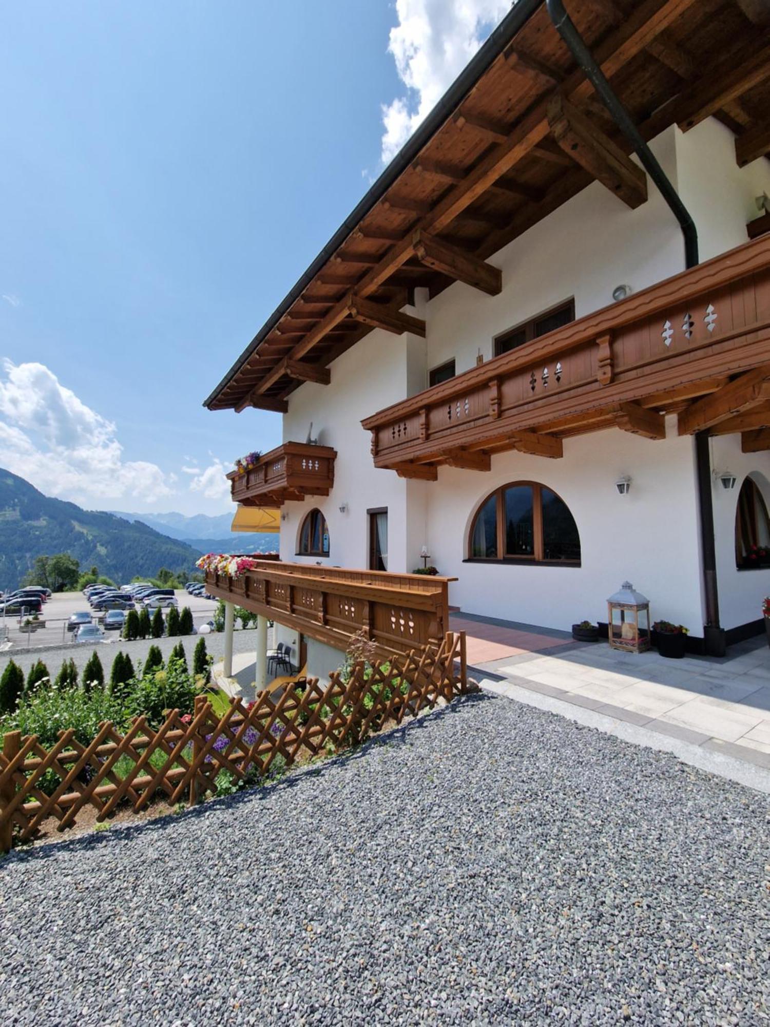 Hotel Romantica Jerzens Exteriér fotografie